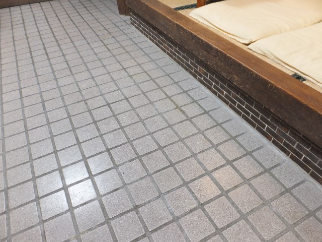 タイル